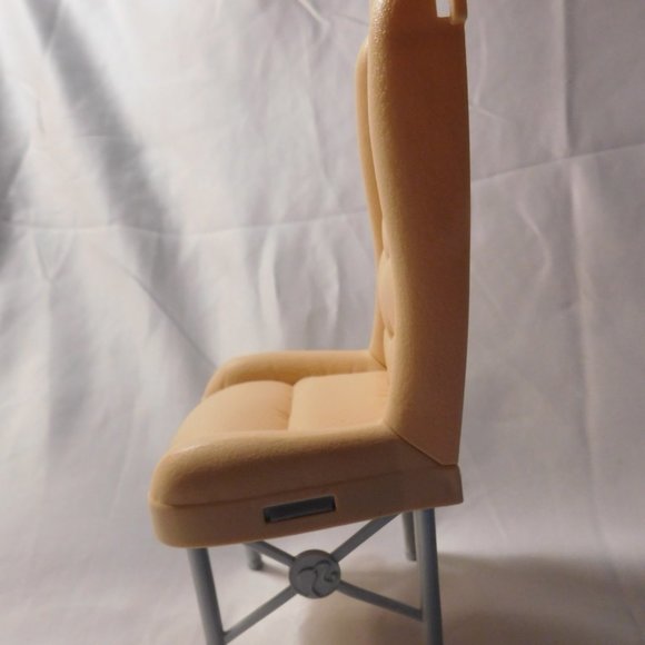Barbie Pop Up Camper RV Replacement Chair - Picture 4 of 6